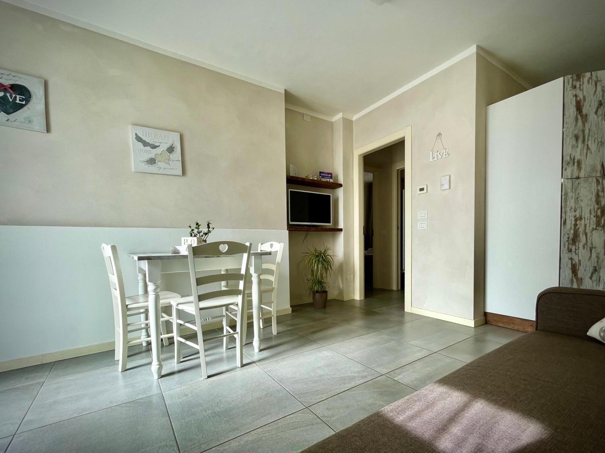 Villa Fontanelle Gardapartments Polpenazze del Garda Exterior photo